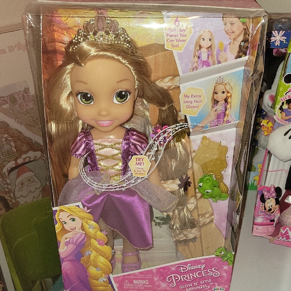 Disney Rapunzel Doll with Shimmering Purple Dress